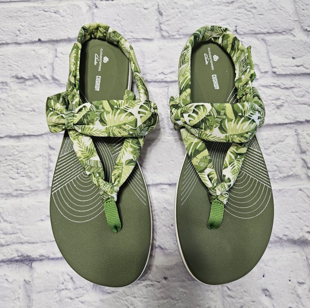 Clarks Cloudsteppers Arla Nicole Sandals Womens 12W Green Tropical Cushion Soft